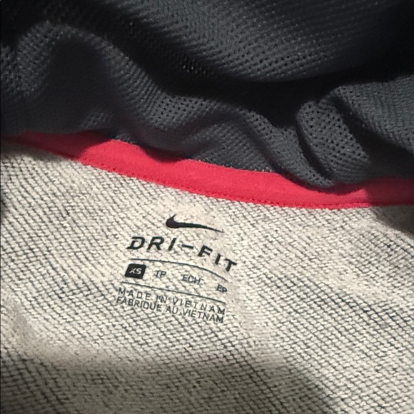 Nike Women's Pro Dri-FIT Cropped Graphic Hoodie in navy with pink accents. {XS} - Picture 8 of 14